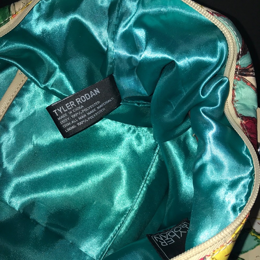 Handbag - Picture 5 of 5